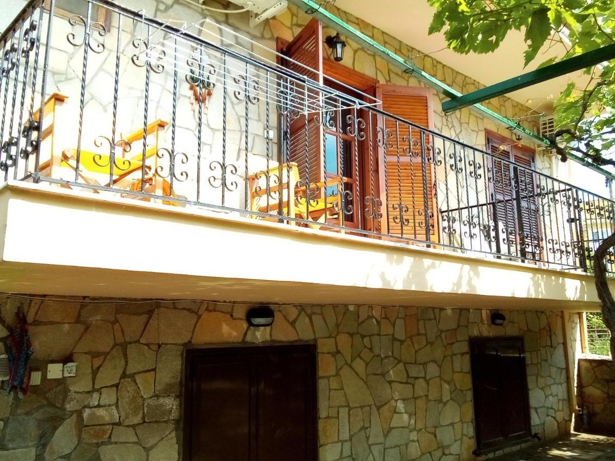 Studios Thomas Limenaria  Ngoại thất bức ảnh